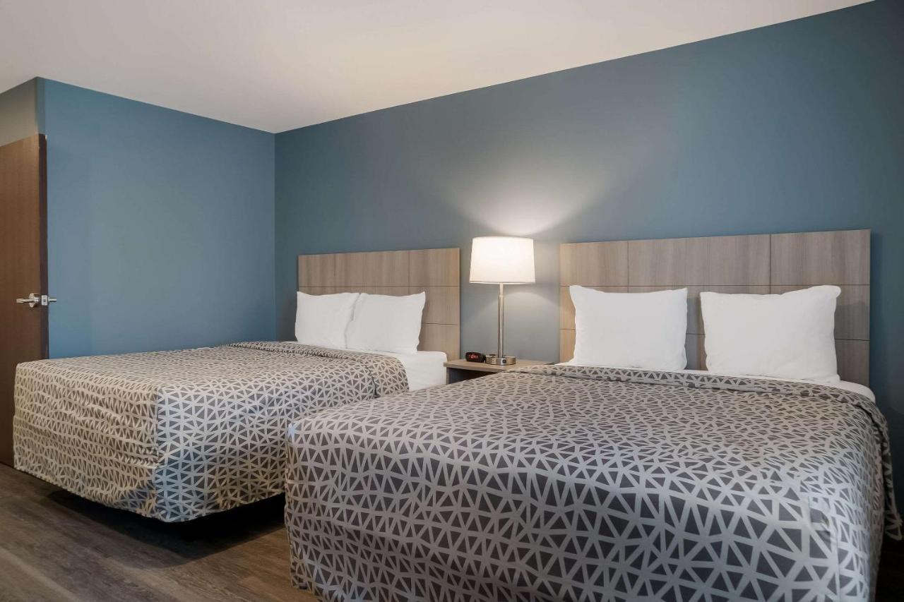 Woodspring Suites Detroit Sterling Heights Exterior foto